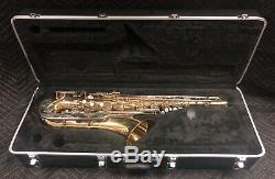 Bundy BTS-300 Tenor Saxophone Outfit Lacquer, Case