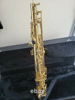 C. G. CONN-Selmer 86m Tenor Saxophone withHard Case