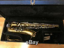 Carl Fischer tenor saxophone withcase, mouthpiece & cover, strap, reeds