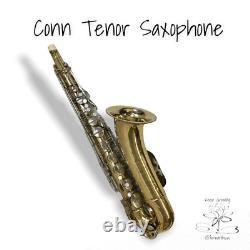 Conn 16M Shooting Star Tenor Saxophone, Mouthpiece & Case
