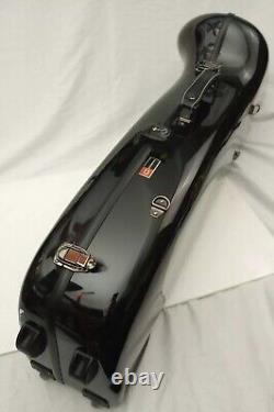 Crossrock Protect Tenor Saxophone Flight Case, Black Fiberglass Shaped Hardshell