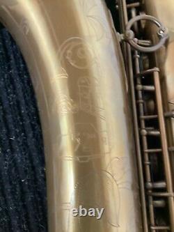 Eastman 52nd St. Tenor Saxophone EST652RL- WITH CASE