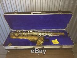 Holton Tenor Saxophone Needs Restoration Hard Case