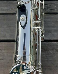 Jean Paul Silver Tenor Sax. Mint Condition. Barely Used. Extra Mouthpiece