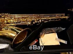 Jean Paul USA TS-400 Tenor Saxophone With Case withCarrying Case Missing a piece