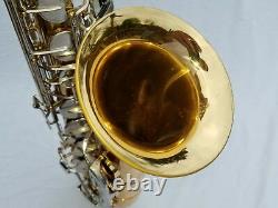 Jupiter JTS 687 Tenor Saxophone Jupiter with Mouthpiece Neck Strap Case Extras