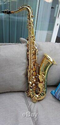 Saxophone, Venus TS521G Tenor Saxophone with case, used but good condition