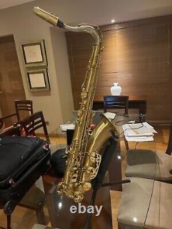 Saxophone tenor used