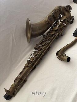 Tenor Saxophone Bb Advanced Level Antique Finish Pretty Brand New withCase