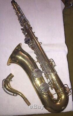 Vintage 1970-1975 SELMER Bundy Tenor Saxophone 593238 Hard Travel Case Accessory