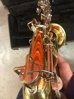 Vintage Buescher 400 Bb Tenor Saxophone with Hard Case