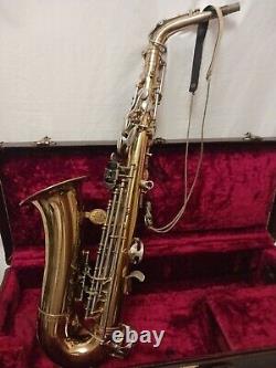 Vintage Evette Schaeffer ALTO Saxophone in Case made in France