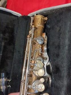Vintage Selmer Bundy II Alto Saxophone-Made in USA seriel # 896972