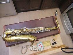 Vintage The Elkhart Indiana Elkhart In. U. S. A. Tenor Saxophone In Case