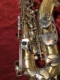 Vito Tenor Saxophone Excellent Condition Original Case + Mouthpiece