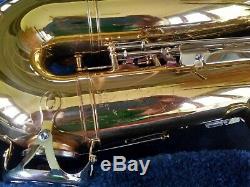 Vito (Yamaha-made) Tenor Saxophone New Case & Mpc