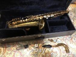 Vox Ampliphonic Tenor Saxophone w Case