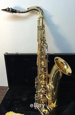 Yamaha Advantage TS1 Tenor Saxophone with Case