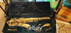 Yamaha Tenor Sax YTS-62 gold tone mint condition with case