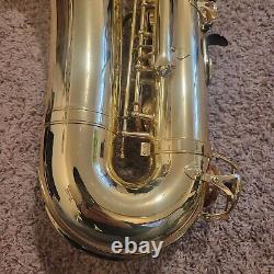 Yamaha YTS-52 Tenor Saxophone Great Condition Case Cleaning Supplies With Reeds
