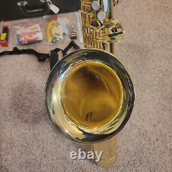 Yamaha YTS-52 Tenor Saxophone Great Condition Case Cleaning Supplies With Reeds